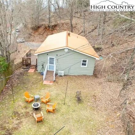 Image 4 - 186 Middle Hill Drive, Watauga County, NC 28607, USA - House for sale