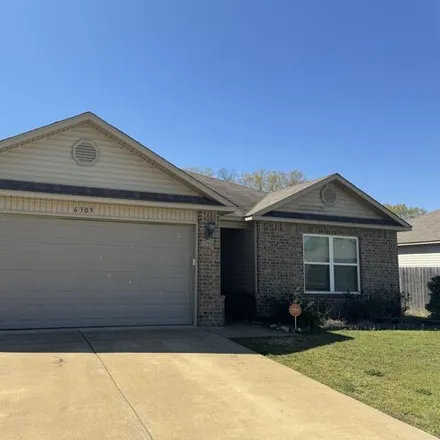 Rent this 3 bed house on unnamed road in Bryant, AR 72019