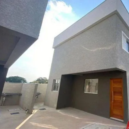 Buy this 2 bed house on Rua Santo Antônio in Caetetuba, Atibaia - SP