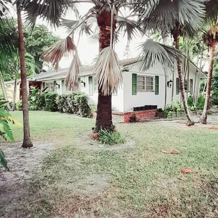 Image 3 - 295 North Biscayne River Drive, Biscayne Gardens, Miami-Dade County, FL 33169, USA - House for sale
