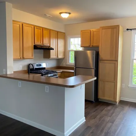 Image 4 - Blackthorn Square, Oak Grove, Loudoun County, VA 20166, USA - Apartment for rent