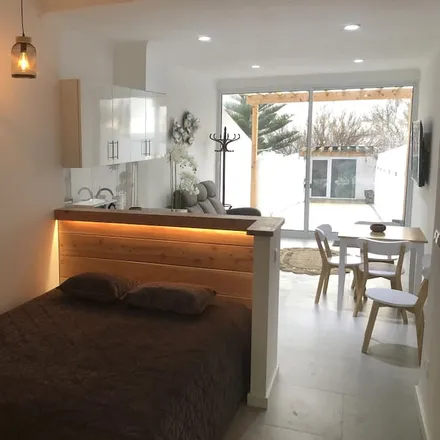 Rent this 1 bed house on São Miguel Island in Ribeira Grande (Conceição), Ribeira Grande Municipality