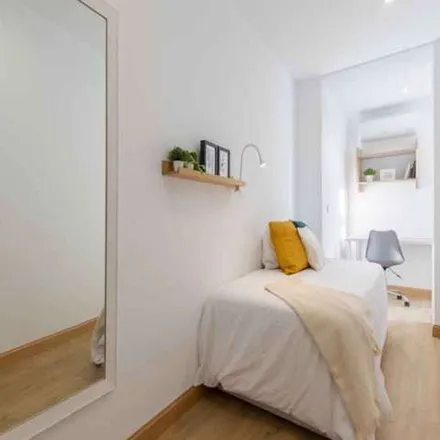 Image 8 - Calle de San Lorenzo, 13, 28004 Madrid, Spain - Apartment for rent