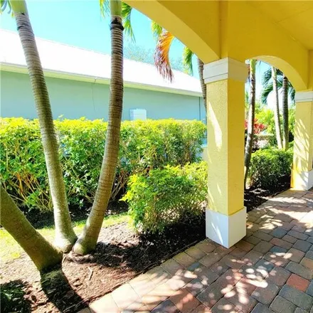 Image 3 - 445 11th Sw, Vero Beach, Florida, 32962 - House for sale