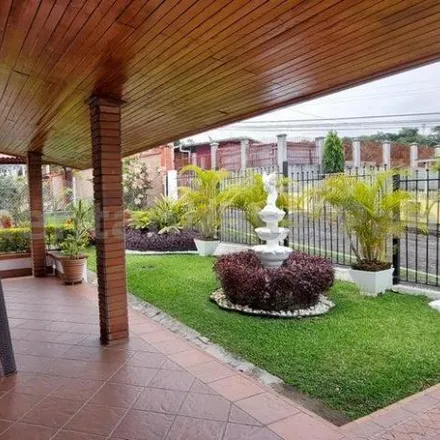 Buy this 4 bed house on Calle 67 Oeste in Bethania, 0000