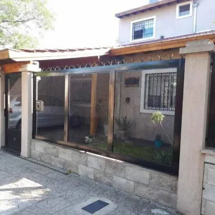 Buy this 3 bed house on Kiosco Despensa Muñeca in Doctor Gelpi, Partido de Ituzaingó