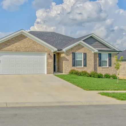 Buy this 3 bed house on Windward Way in Richmond, KY 40475