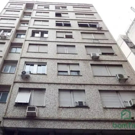 Rent this 1 bed apartment on UFRGS Departamento de Artes Dramáticas (Anexo) in Rua General Vitorino 255, Historic District