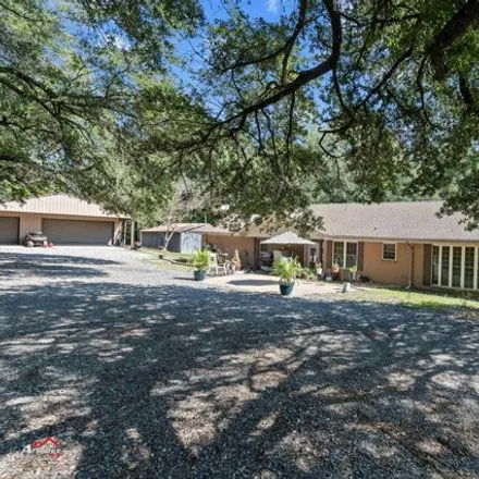 Image 1 - 1449 East Sabine Street, Carthage, TX 75633, USA - House for sale