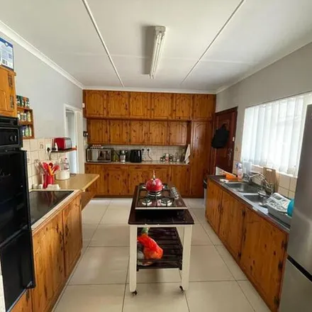 Image 4 - Kingston Crescent, Amalinda North, East London, 5252, South Africa - Apartment for rent