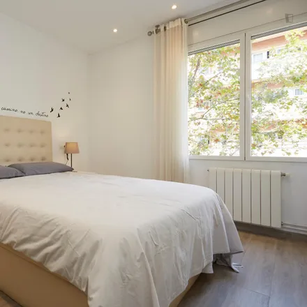 Rent this 2 bed apartment on Carrer de los Castillejos in 286, 08001 Barcelona