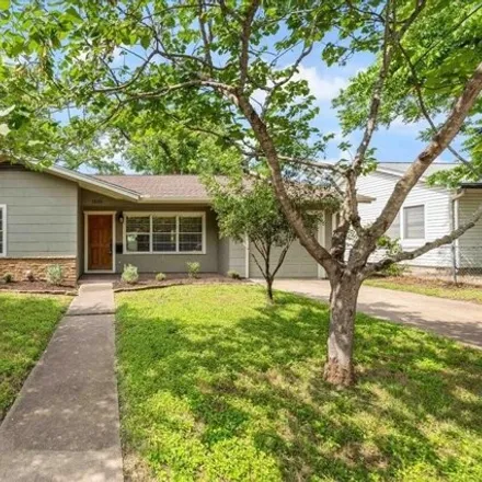 Rent this 2 bed house on 1205 Ruth Avenue in Austin, TX 78757