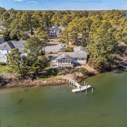 Image 4 - 10 Harbor View Drive, Poquoson, VA 23662, USA - House for sale