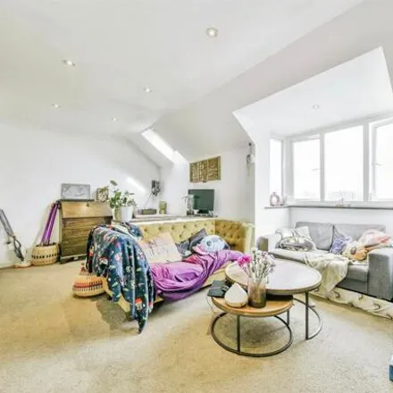 Image 2 - The Granary, Stanstead St Margarets, SG12 8XH, United Kingdom - Apartment for sale