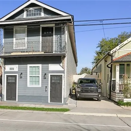 Rent this 2 bed apartment on 223 South Rocheblave Street in New Orleans, LA 70119