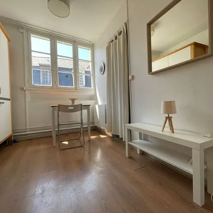 Rent this 1 bed apartment on 9 Rue de l'Horloge in 35000 Rennes, France