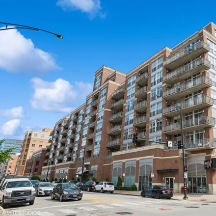 Buy this 1 bed condo on 111 South Morgan Street in Chicago, IL 60607