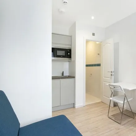 Image 9 - Cromarty Villas, 1 Queensborough Terrace, London, W2 3SX, United Kingdom - Apartment for rent