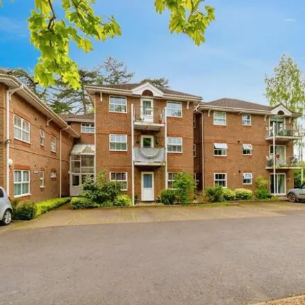 Buy this 2 bed apartment on Canada Place in 461 Flat 1-20 Winchester Road, Glen Eyre
