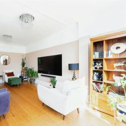 Image 4 - Burnham Road, Liverpool, L18 6JU, United Kingdom - Duplex for sale