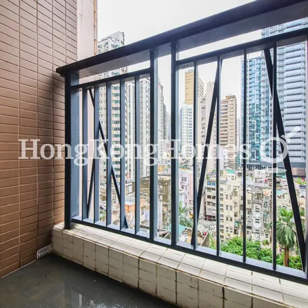 Image 6 - China, Hong Kong, Hong Kong Island, Sai Ying Pun, Kwai Heung Street - Apartment for rent