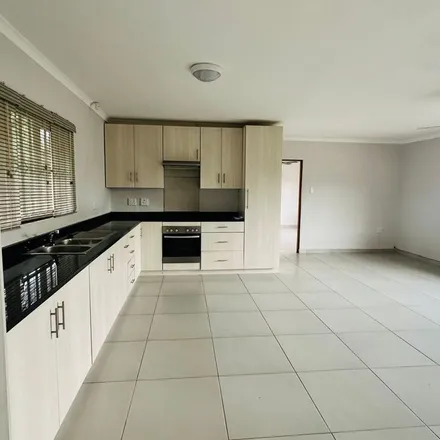 Image 9 - unnamed road, Nelson Mandela Bay Ward 8, Gqeberha, South Africa - Apartment for rent