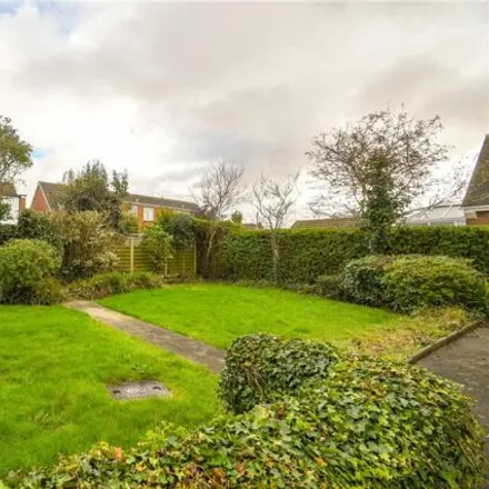 Image 2 - 16 Heswall Mount, Thingwall, CH61 9PW, United Kingdom - House for sale