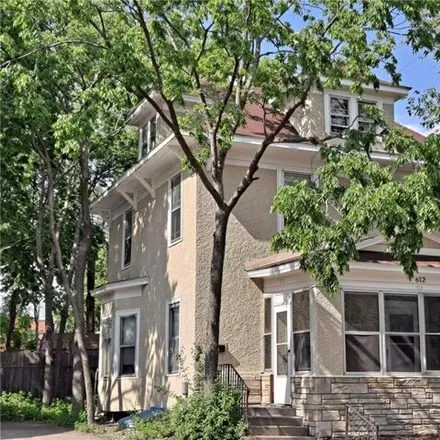Buy this 5 bed house on 612 West 32nd Street in Minneapolis, MN 55408