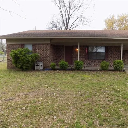 Rent this 2 bed house on 1 Charlotte Drive in Greenbrier, AR 72058