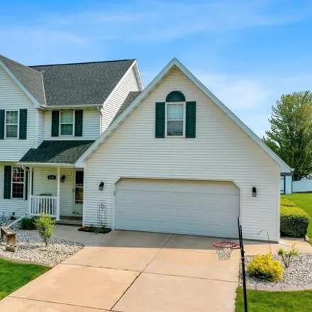 Buy this 4 bed house on 1423 Carrington Lane in De Pere, WI 54115