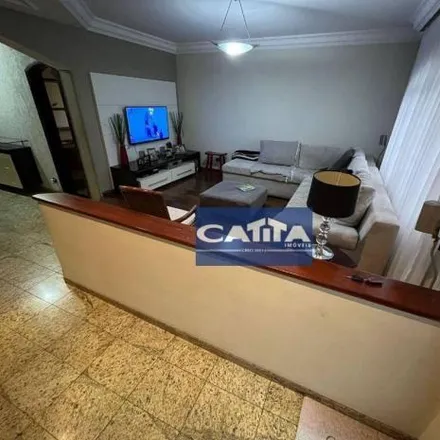 Rent this 4 bed house on Avenida Antônio Estêvão de Carvalho in Cidade Patriarca, São Paulo - SP