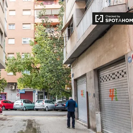 Image 2 - Avinguda de Peris i Valero, 46006 Valencia, Spain - Apartment for rent