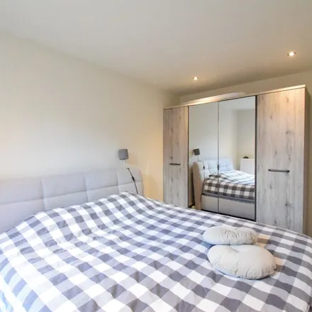 Rent this 2 bed apartment on Plein 88 in 9970 Kaprijke, Belgium