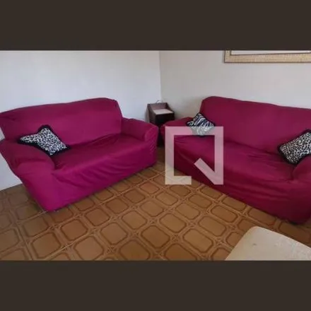 Rent this 3 bed house on Rua Vitantônio d'Abril in Vila Menck, Osasco - SP