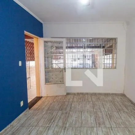 Rent this 3 bed house on Rua Osório Duque Estrada in Jardim Roberto, Osasco - SP