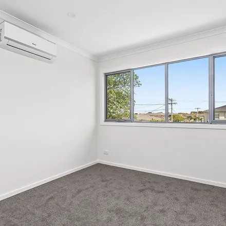 Rent this 3 bed apartment on 66 Blenheim Road in Newport VIC 3015, Australia