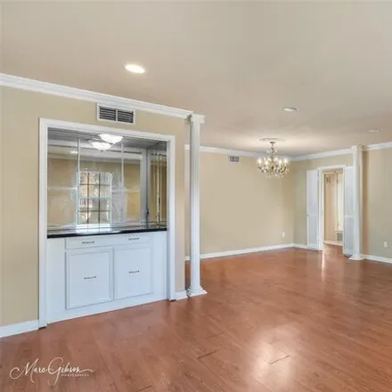 Image 3 - 3798 Fairfield Avenue, Normandy Village, Shreveport, LA 71104, USA - Condo for sale