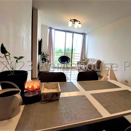 Buy this 2 bed apartment on Pollo 33 in Vía Cincuentenario, 0000