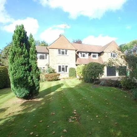 Image 1 - Woodside Hill, Chalfont St Peter, SL9 9TB, United Kingdom - House for sale