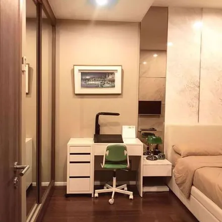 Rent this 1 bed apartment on Menam Residences in Soi Charoen Krung 72/5, Baan Mai