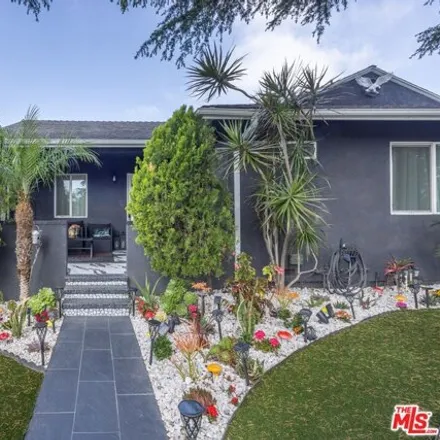 Rent this 3 bed house on Alley 80360 in Los Angeles, CA 91402
