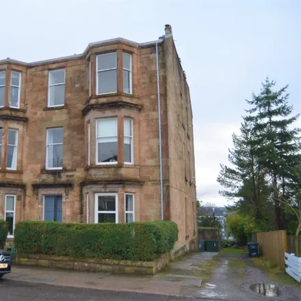 Rent this 2 bed apartment on Victoria Road in Helensburgh, G84 7RJ