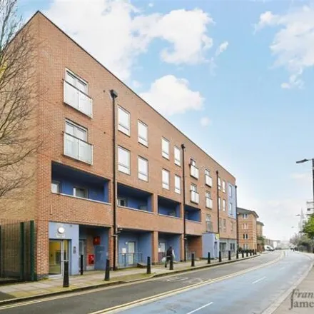 Buy this 1 bed apartment on Warton Court in 526 Cable Street, Ratcliffe