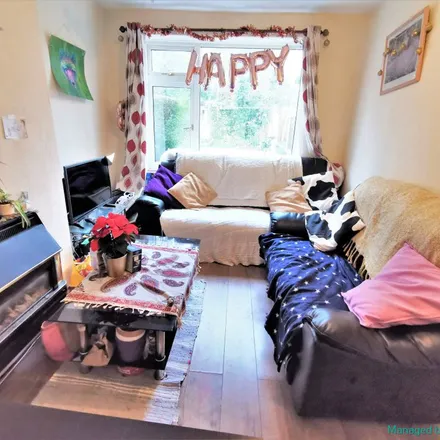 Image 2 - 37 Quinton Road, Metchley, B17 0PP, United Kingdom - Apartment for rent