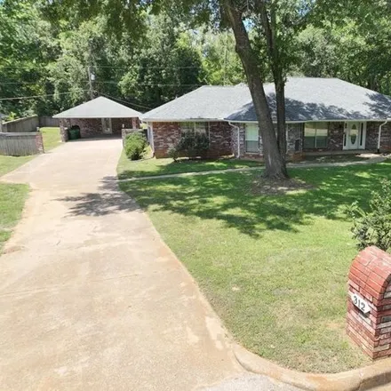 Buy this 3 bed house on 312 Fay Way Dr in Palestine, Texas