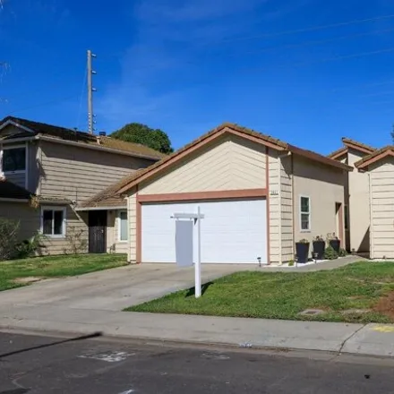 Buy this 3 bed house on 2857 Pamplona Way in Modesto, CA 95354