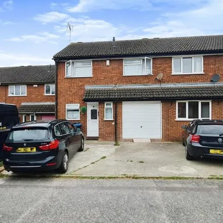 Buy this 4 bed townhouse on Coverdale in Wolverton, MK13 7LZ