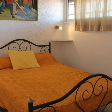 Rent this 1 bed apartment on 11210 Port-la-Nouvelle