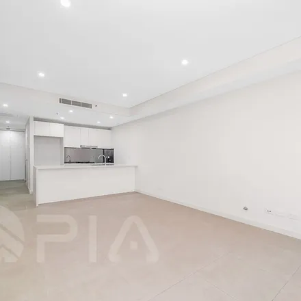 Image 6 - Select Auto Service, Coward Street, Mascot NSW 2020, Australia - Apartment for rent