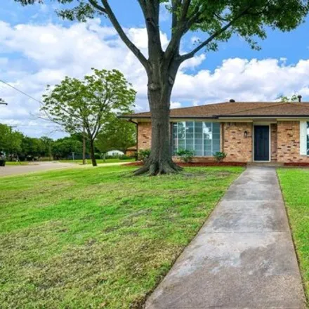Buy this 3 bed house on 331 Terrace Drive in DeSoto, TX 75115